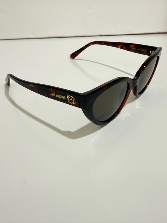 NWT Love Moschino MOL064/S Cat Eye Havana Sunglasses Gold Logo & Red Case main image 9